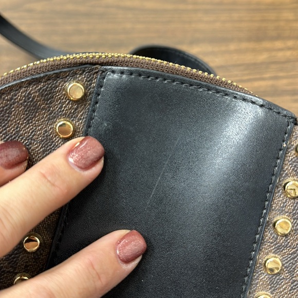 Michael Kors Medium Backpack Leopard - Picture 15 of 16